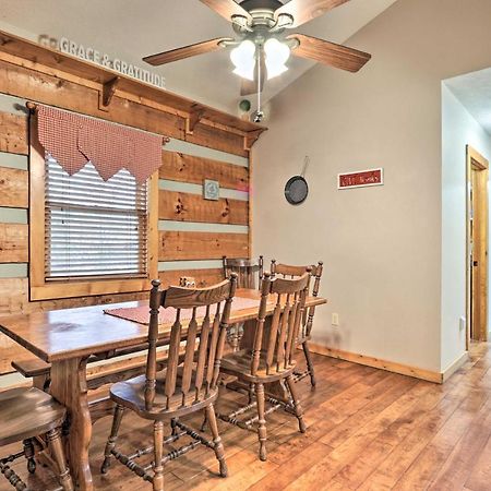 Pigeon Forge Cabin With Hot Tub, 12 Mi To Dollywood! Exterior photo