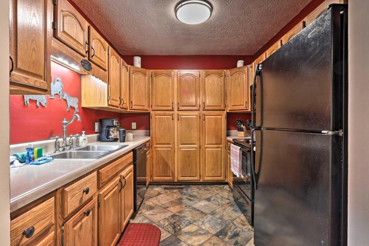 Pigeon Forge Cabin With Hot Tub, 12 Mi To Dollywood! Exterior photo
