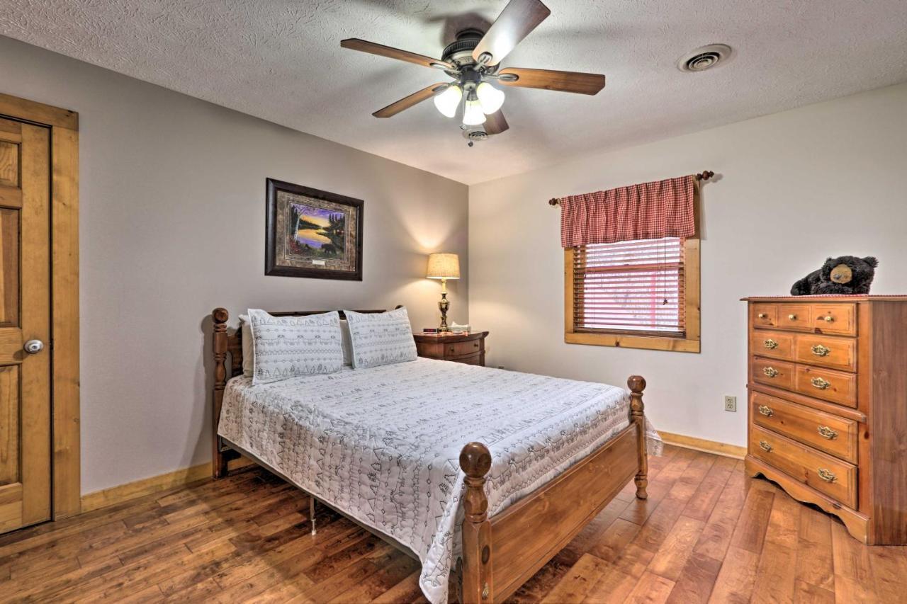 Pigeon Forge Cabin With Hot Tub, 12 Mi To Dollywood! Exterior photo